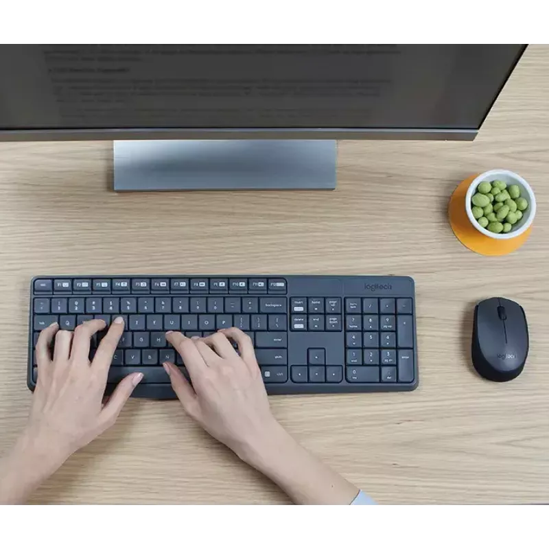 Zestaw bezprzewodowej klawiatury i myszy Logitech MK235