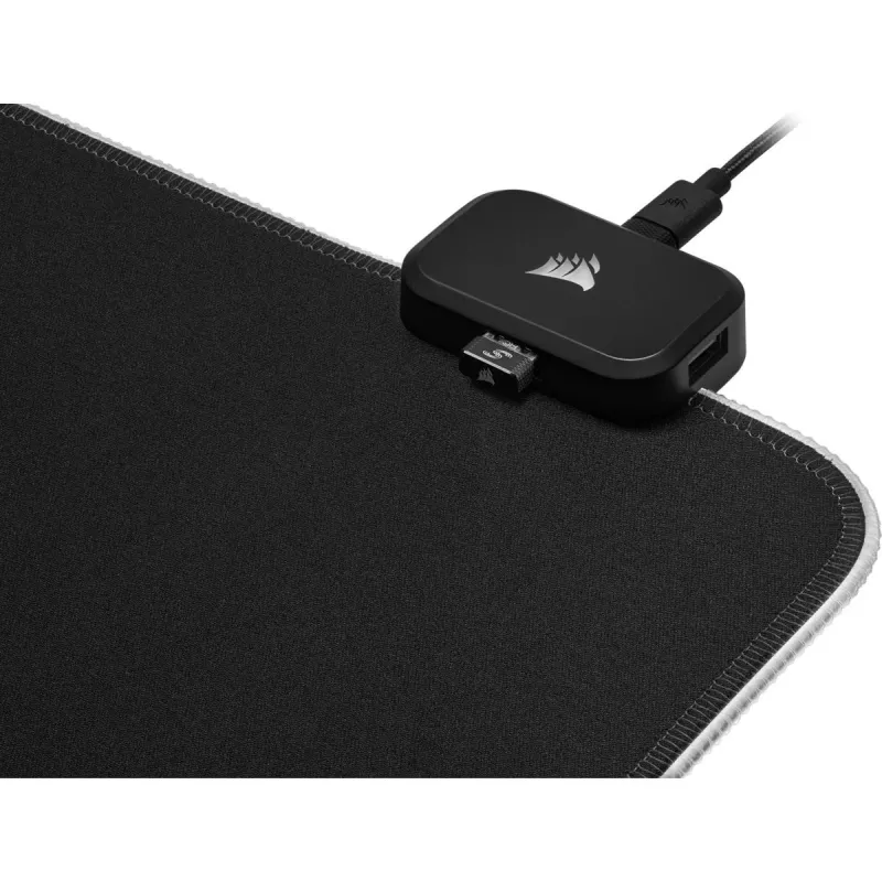 Podkładka pod mysz gamingowa CORSAIR MM700 RGB — 930×400 mm, grubość 4 mm, gumowa podstawa, podświetlenie LED zasilane przez USB, czarna