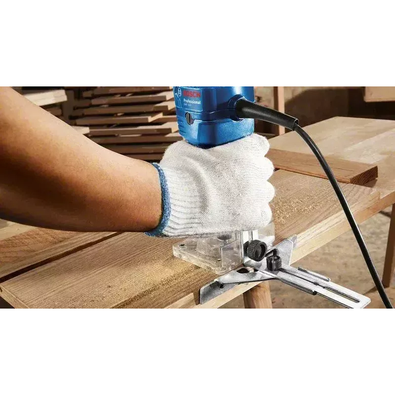 Bosch GKF 550 Czarny, Niebieski, Czerwony, Biały 33000 RPM 530 W
