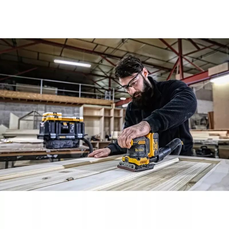 Przenośna szlifierka DeWALT DCW200N-XJ