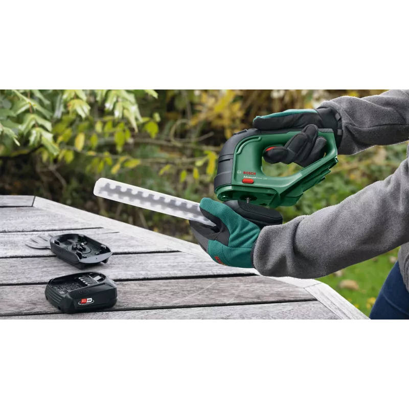 Bosch AdvancedShear 18V-10 bezprzewodowe nożyce do trawy 10 cm litowo-jonowe, czarne, zielone