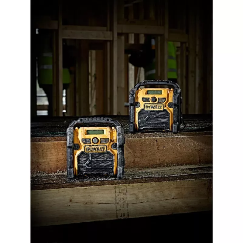 Bezprzewodowe kompaktowe radio DAB+/FM Li-Ion DeWALT – samo narzędzie