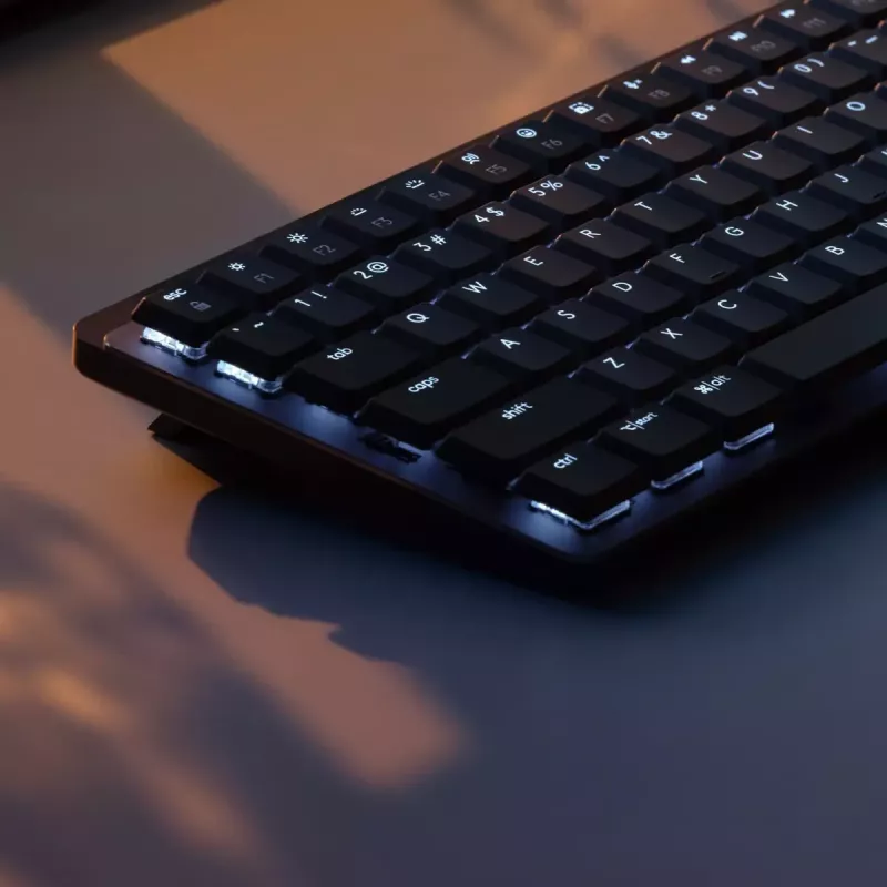 LOGITECH MX Mechanical Mini Minimalistyczna Bezprzewodowa Podświetlana Klawiatura - Grafitowa Cicha Dotykowa Qwerty US/Międzynarodowa