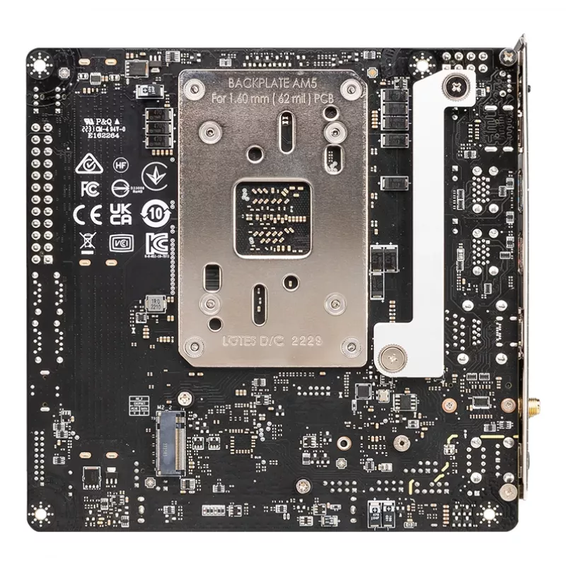 Płyta główna MSI MPG B650I EDGE WIFI AMD B650 Socket AM5 mini ATX