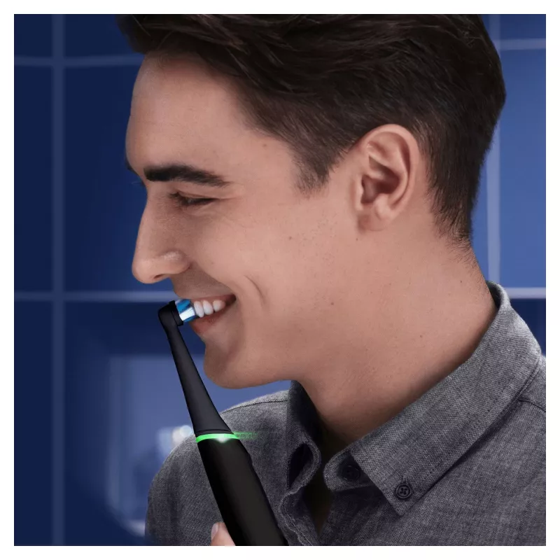 Oral-B iO 6 Dla dorosłych wibrująca szczoteczka do zębów Czarna