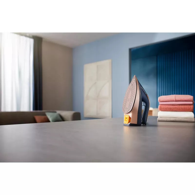 Żelazko parowe Philips Azur 8000 Series DST8050/20 — 3000 W, 0,35 l, stopa SteamGlide Elite, ciągła para 85 g/min, uderzenie pary 260 g/min