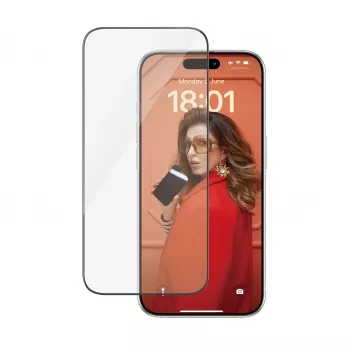 PanzerGlass ® Screen Protector iPhone 15 Pro | Ultra-Wide Fit z EasyAligner