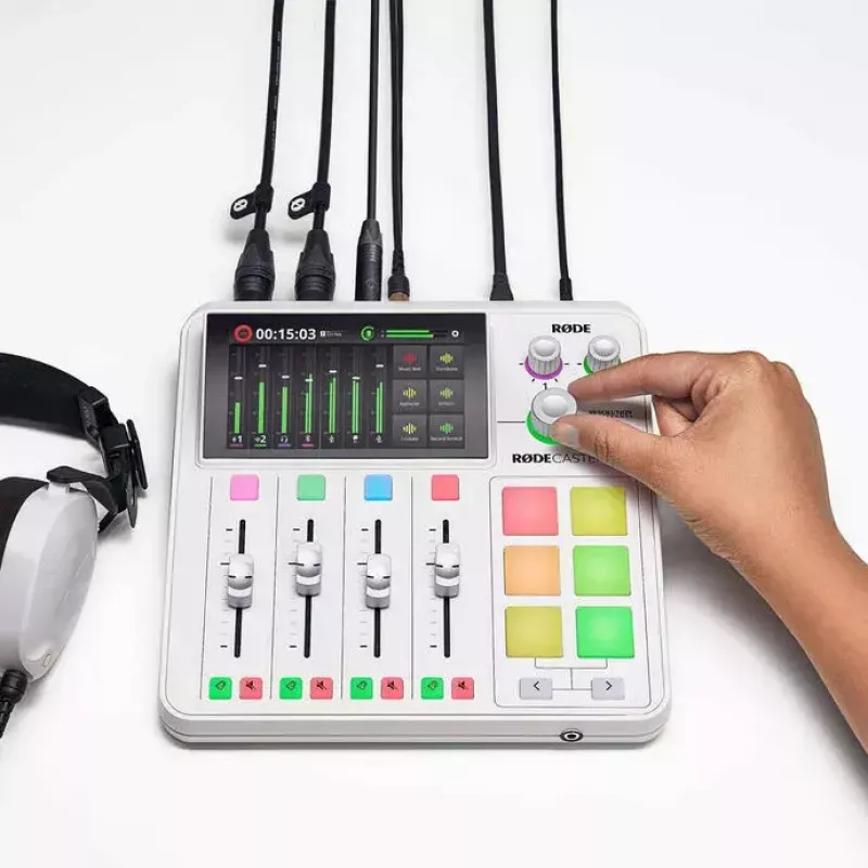 Interfejs audio Rode RodeCaster Duo biały — 2-kanałowa konsola podcastowa USB z mikserem i przedwzmacniaczami