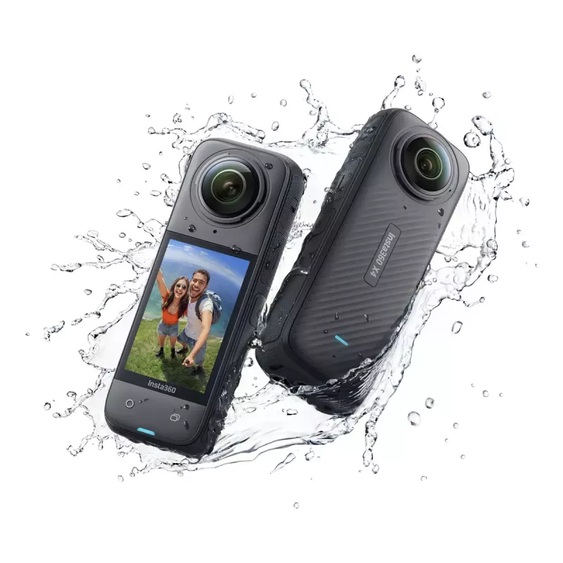 Kamera sportowa Insta360 X4 — 72 MP, 8K (7680×3840) CMOS, matryca 1/2 cala, wbudowany wyświetlacz, Wi‑Fi, 120 kl./s, MicroSD, 602 g, czarny
