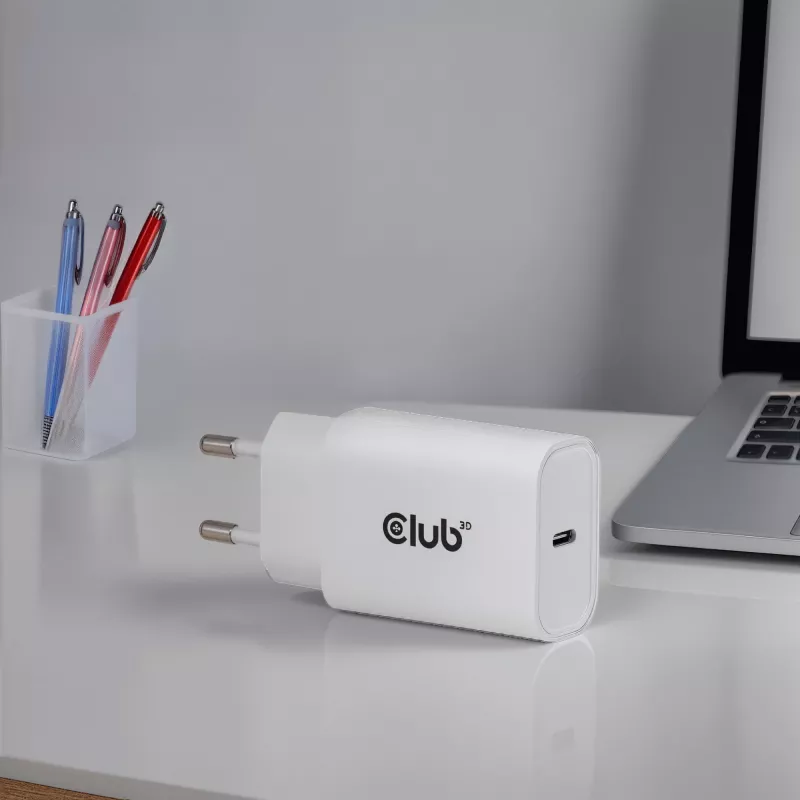 Ładowarka USB‑C 2 szt. CLUB3D CAC-3020, łączna moc 30 W, biała
