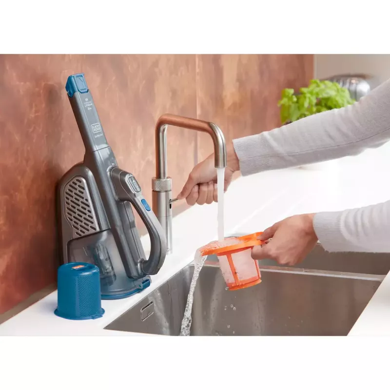 Odkurzacz ręczny Czarny & Decker BHHV520BF-QW, bezprzewodowy, czyszczenie na sucho, 35 W, pojemnik na kurz 0,7 l, czas pracy 21 min, waga 1,2 kg