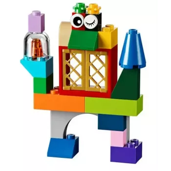 Zestaw konstrukcyjny LEGO Classic 10698 — 790 elementów, wielokolorowy, 33 kolory, zawiera zielone płyty bazowe i akcesoria