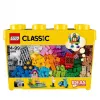 Zestaw konstrukcyjny LEGO Classic 10698 — 790 elementów, wielokolorowy, 33 kolory, zawiera zielone płyty bazowe i akcesoria