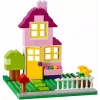 Zestaw konstrukcyjny LEGO Classic 10698 — 790 elementów, wielokolorowy, 33 kolory, zawiera zielone płyty bazowe i akcesoria