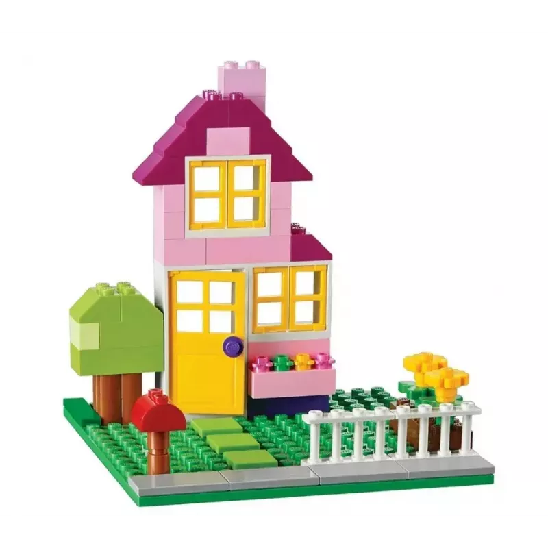 Zestaw konstrukcyjny LEGO Classic 10698 — 790 elementów, wielokolorowy, 33 kolory, zawiera zielone płyty bazowe i akcesoria