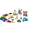 Zestaw konstrukcyjny LEGO Classic 10698 — 790 elementów, wielokolorowy, 33 kolory, zawiera zielone płyty bazowe i akcesoria