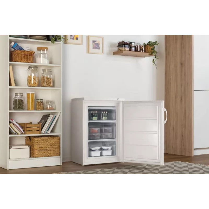Zamrażarka pionowa Gorenje F492PW — 82 l, biała, 4‑gwiazdkowa, prawy zawias, 165 kWh/rok