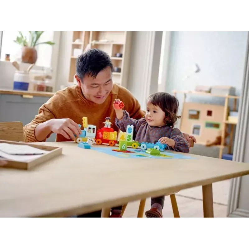 LEGO DUPLO pociąg z cyframi 10954 – pociąg edukacyjny z numerowanymi wagonikami do nauki liczenia i sortowania