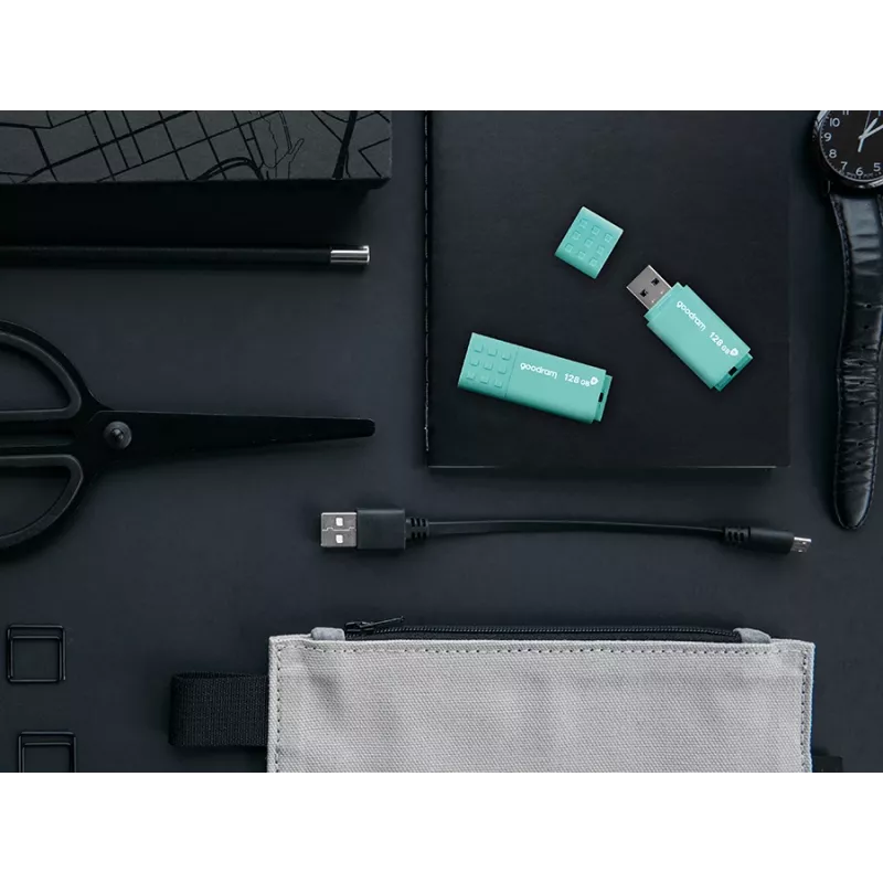 Pendrive GOODRAM UME3 32 GB USB Type-A 3.2 Gen 1 — turkusowy, odczyt 60 MB/s, zapis 20 MB/s