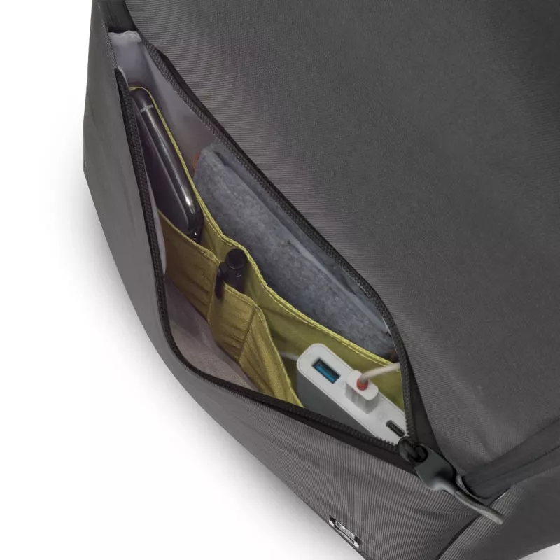 DICOTA Eco Motion - plecak na notebooka 13 - 15.6 cala - Czarny / 600d Rpet Poliester