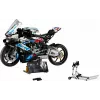 LEGO Technic motocykl BMW M1000RR 42130 ze szczegółowym silnikiem i działającym zawieszeniem