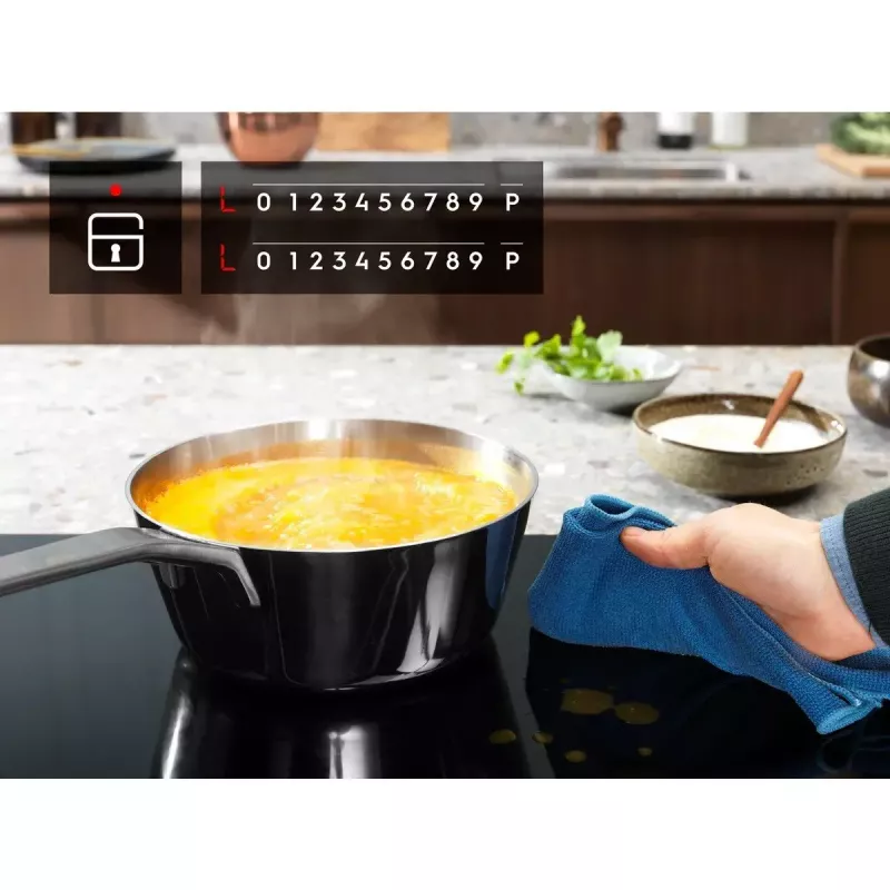 Płyta indukcyjna Electrolux LIT30230C — 2-strefowa do zabudowy, szerokość 29 cm, czarna, sterowanie dotykowe, strefy 210/145 mm