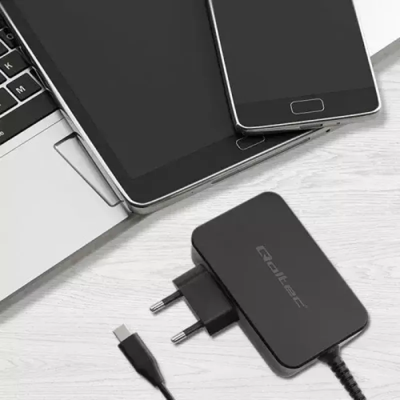 Ładowarka Qoltec 52388 Indoor Fast Charging 20V 5A Czarny