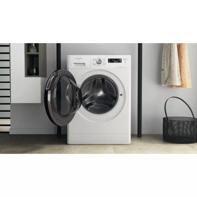 Pralka Whirlpool FFS7259BEE ładowana od przodu 7 kg 1151 obr./min biała
