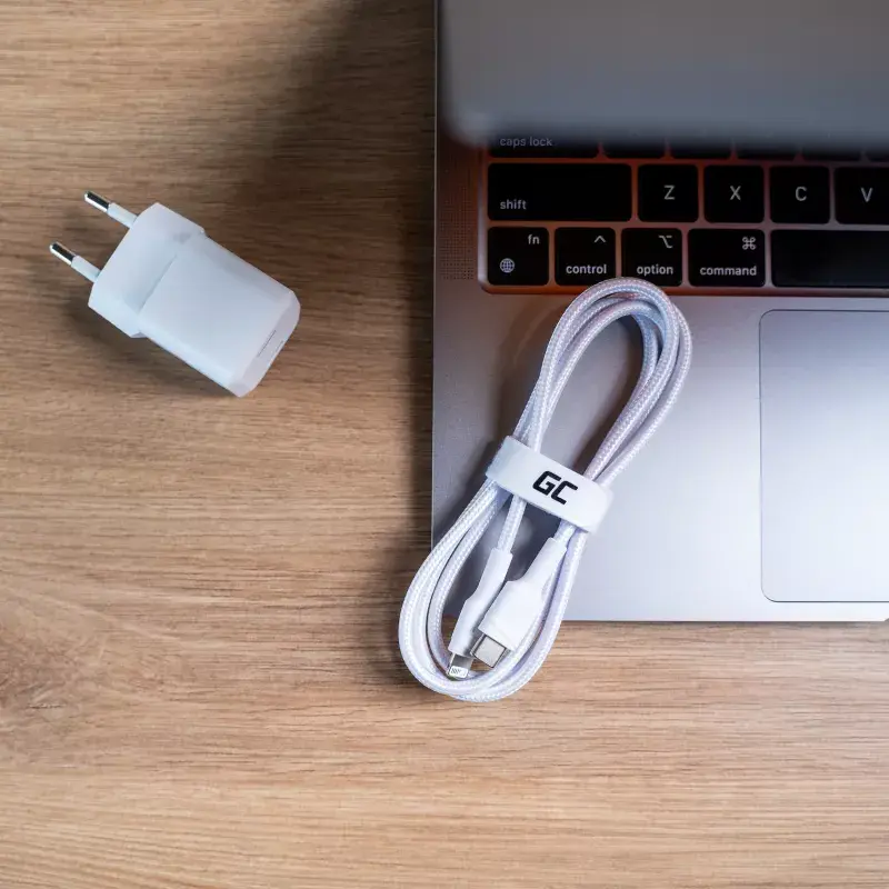 Kabel zielony Cell Lightning do USB‑C 1 m, 29 W, biały, dane 480 Mbps