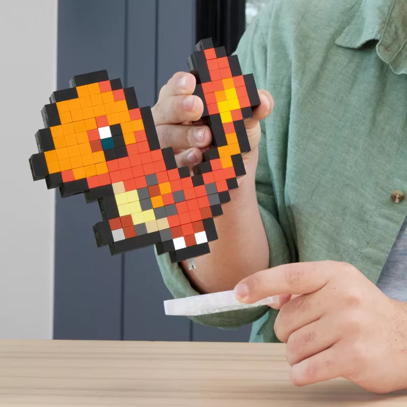 MEGA Pokémon Showcase Charmander, 13 lat, Plastik, 484 g