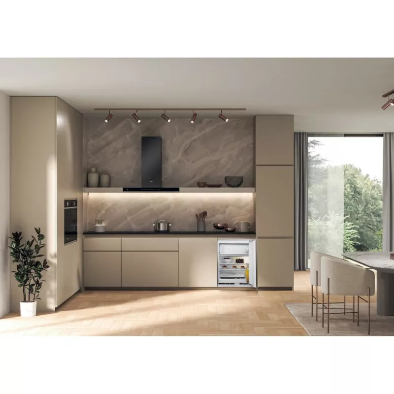 Whirlpool WBUF011 lodówko-zamrażarka Undercounter 126 L