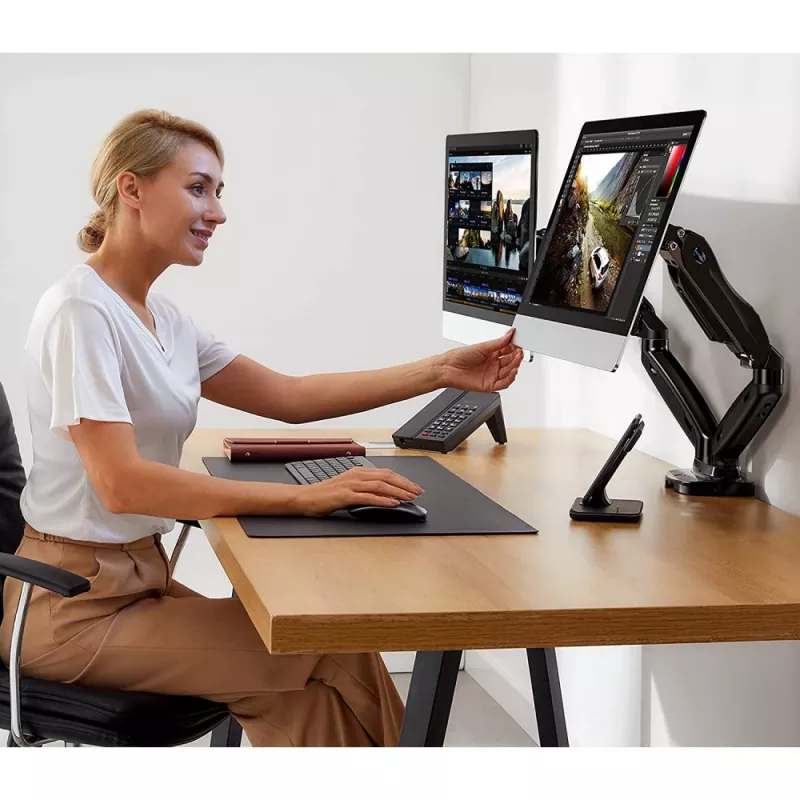 Techly ICA-LCD 462B uchwyt biurkowy na monitor, sprężyna gazowa, 17–32 cali (43,2–81,3 cm), 9 kg, VESA 75x75/100x100, czarny