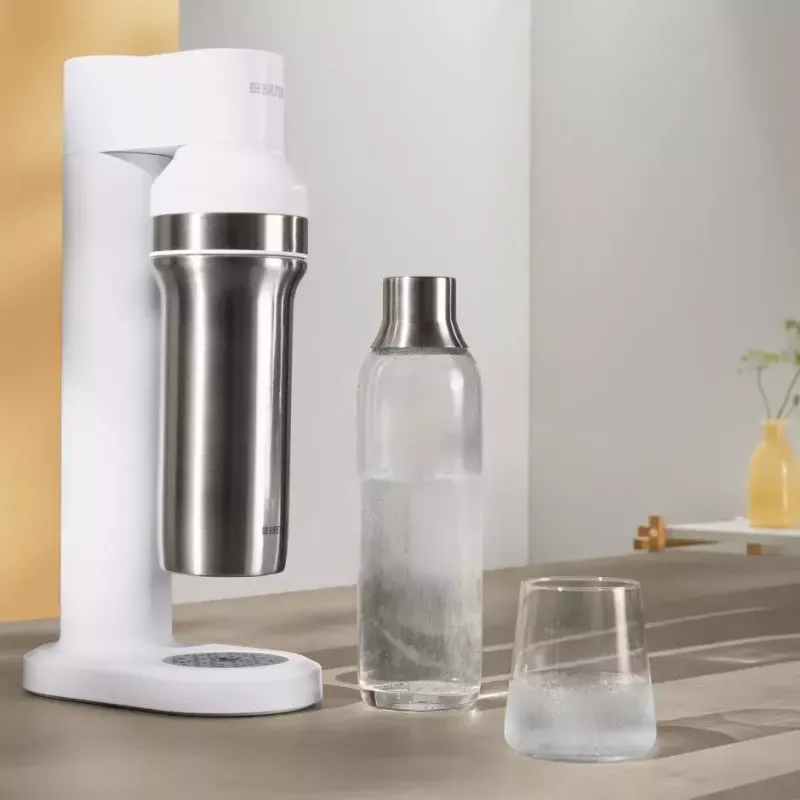Soda maker BRITA Carbonator 1046730 biały — kompaktowy saturator nablatowy z 2 butelkami (231×126×443 mm)