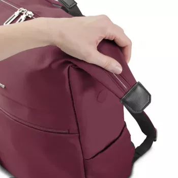 Plecak na laptopa HAMA 227060 do laptopów 16,2 cala, czerwony, wyściełana przegroda na laptopa