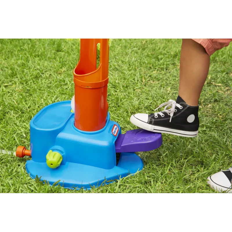 Little Tikes Triple Play Splash T-Ball Set, 2 lata Little Tikes Triple Play Splash T-Ball Set. Zalecany wiek (min): 2 lata, Zalecany wiek (max): 8 lat