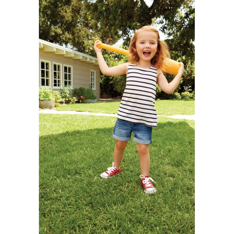 Little Tikes Triple Play Splash T-Ball Set, 2 lata Little Tikes Triple Play Splash T-Ball Set. Zalecany wiek (min): 2 lata, Zalecany wiek (max): 8 lat