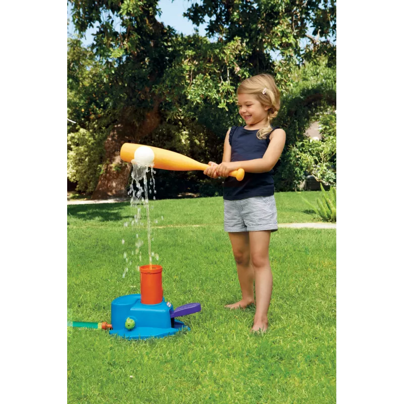 Little Tikes Triple Play Splash T-Ball Set, 2 lata Little Tikes Triple Play Splash T-Ball Set. Zalecany wiek (min): 2 lata, Zalecany wiek (max): 8 lat