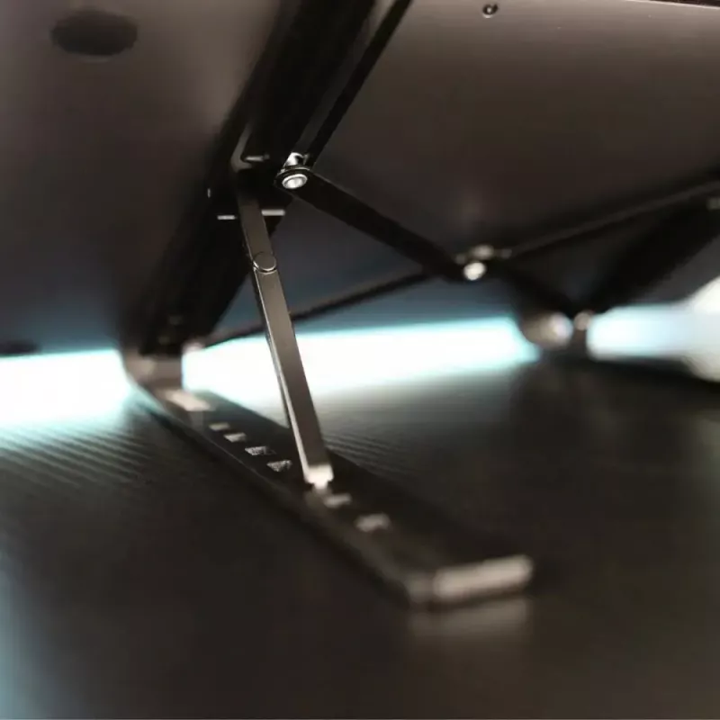 Podstawka pod laptopa SAVIO PB-05 z regulowaną wysokością przenośna — SAVIO PB-05