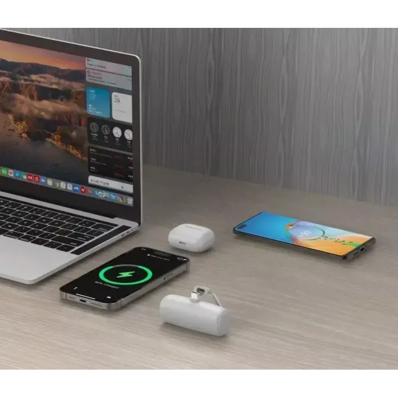 Przenośny Powerbank P5 PLUG-IN 5000mAh