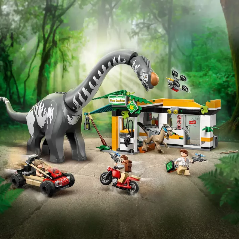 LEGO Jurassic World zestaw 76973 — Raptor i Tytanozaur z 3 figurkami, 582 elementy, wiek 7+