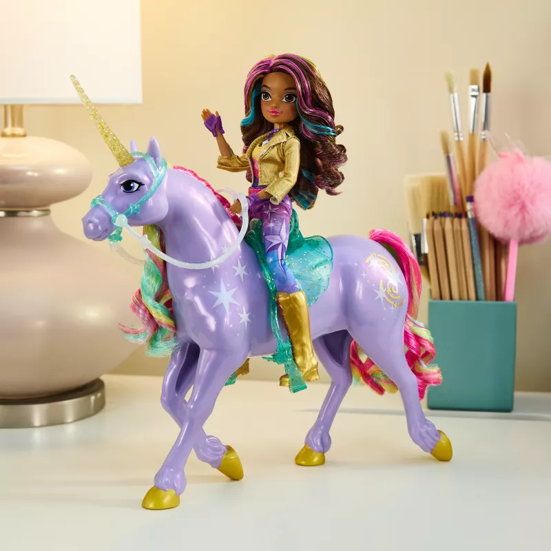 Spin Master Unicorn Academy Wildstar figurka jednorożca 11 cali z przezroczystym siodłem i uzdą, wielokolorowa, plastikowa, dla dzieci od 4 lat