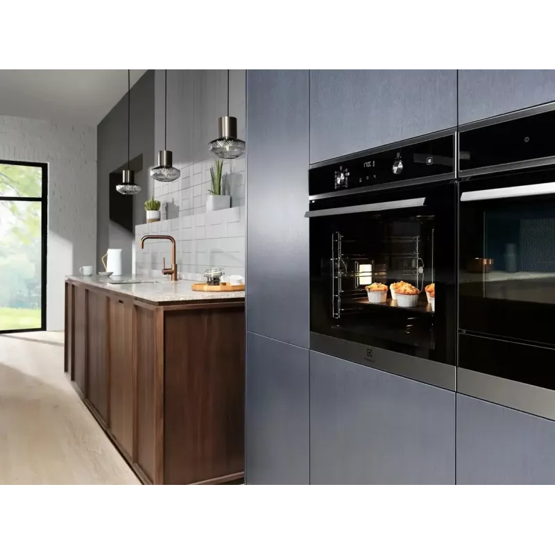 Piekarnik do zabudowy Electrolux EOD6F77WZ SteamBake 600, 72 L, czyszczenie katalityczne, A+