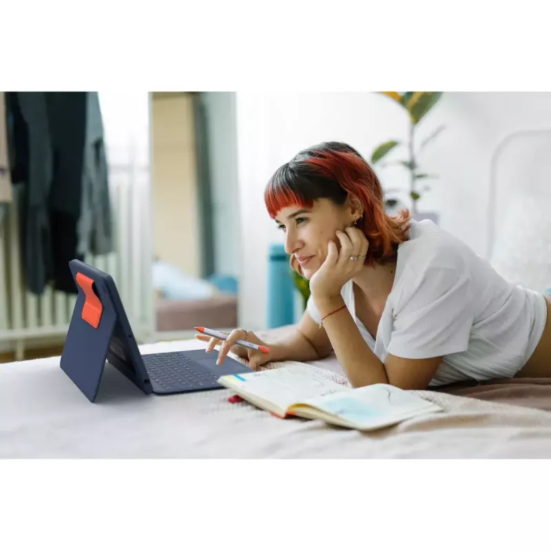LOGITECH Rugged Combo 3 Touch - Niebieski - Qwerzu De - Emea