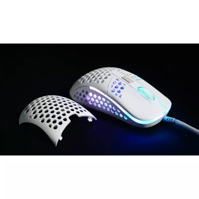 XTRFY M42 symetryczna mysz gamingowa — sensor optyczny, 16 000 DPI, USB Type-A, biała, RGB