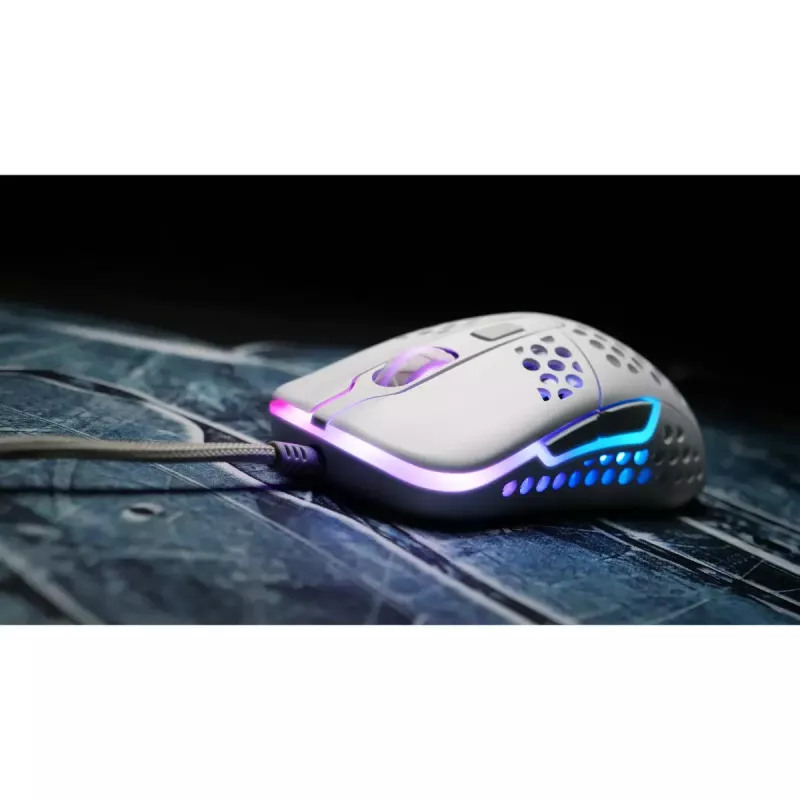 XTRFY M42 symetryczna mysz gamingowa — sensor optyczny, 16 000 DPI, USB Type-A, biała, RGB