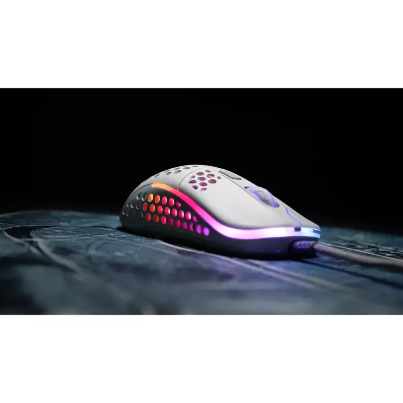 XTRFY M42 symetryczna mysz gamingowa — sensor optyczny, 16 000 DPI, USB Type-A, biała, RGB