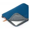DICOTA Skin Urban - Pokrowiec na MacBook 14 cali - Granatowy / Tkanina z recyklingowanego poliestru i neoprenu
