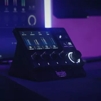 Hercules Stream 200 XLR Czarny 9 przycisków
