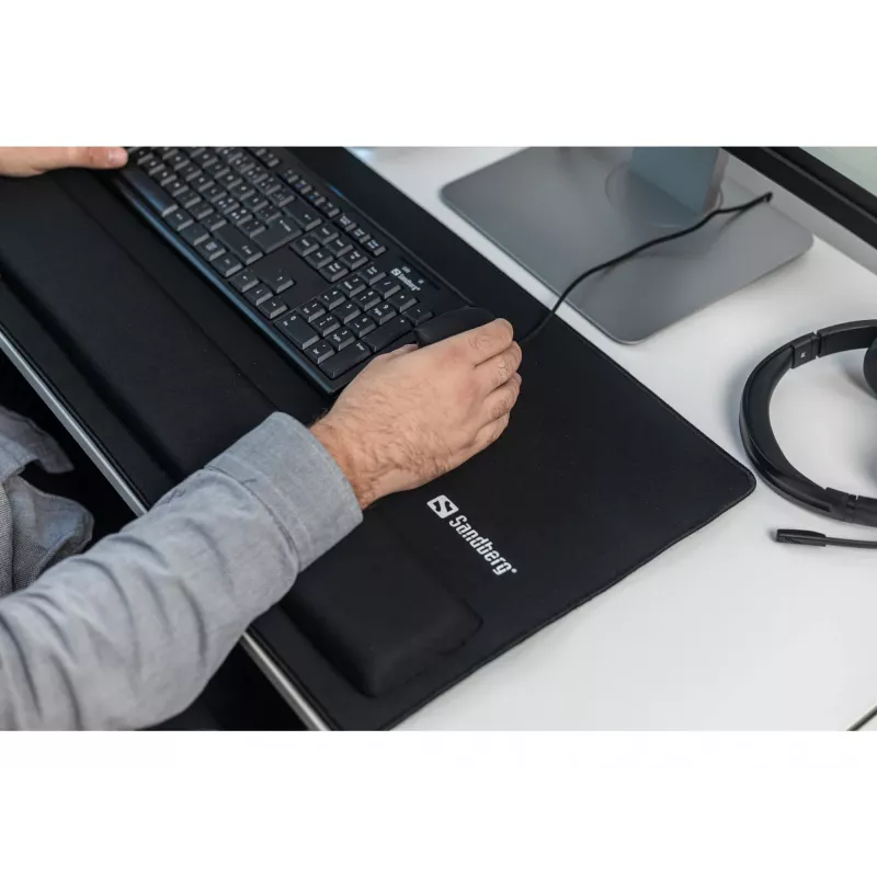 Sandberg Desk Pad Pro XXL, Czarny, Monochromatyczny, Podpórka pod nadgarstek, Antypoślizgowa podstawa, Podkładka pod mysz dla graczy