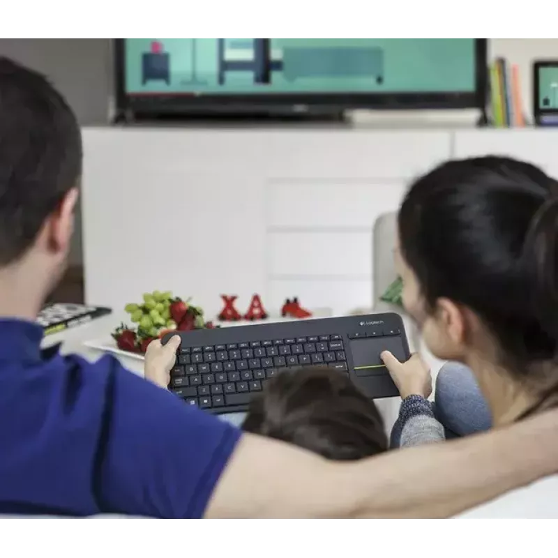LOGITECH Bezprzewodowa klawiatura dotykowa K400 Plus - Czarny - Qwerty Holenderski